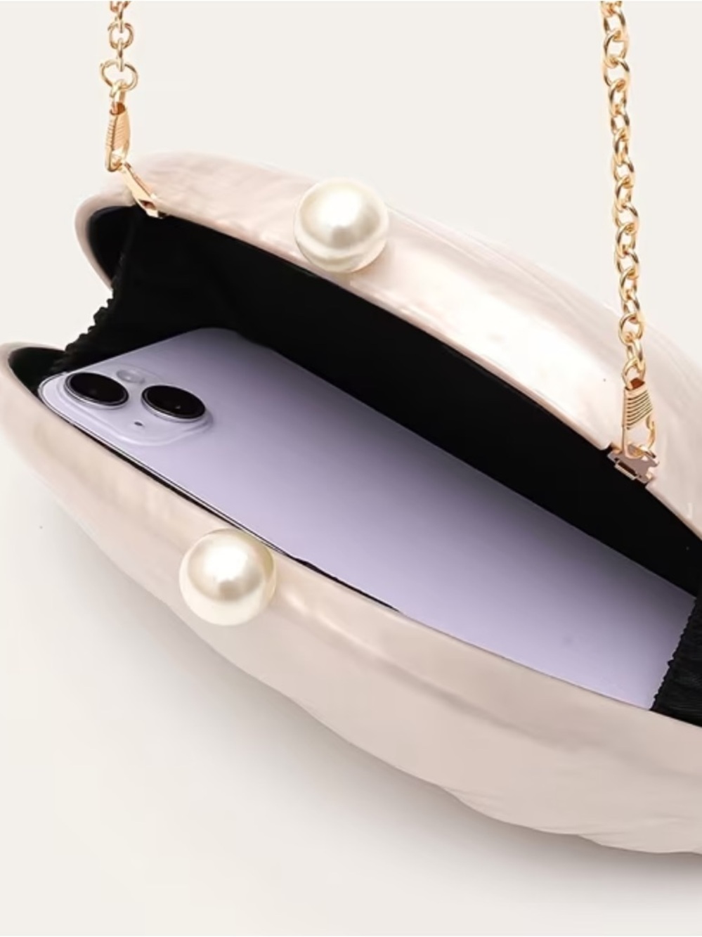 Pearlescent Shell Clutch in Pearl White - Picture 5 of 8